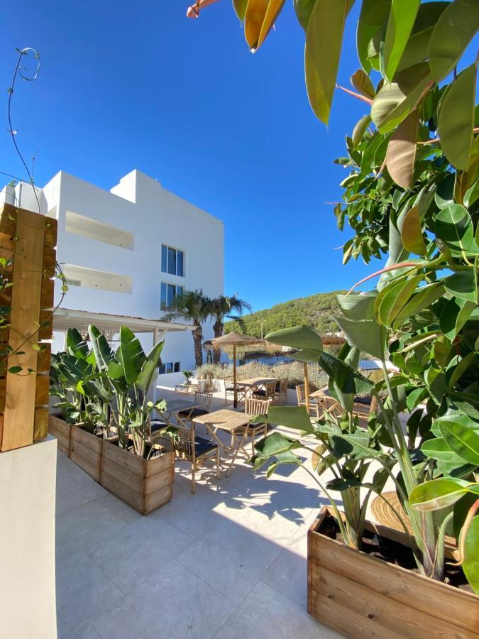 The Olive Boutique Suites & Spa Cala Llonga  Exterior photo