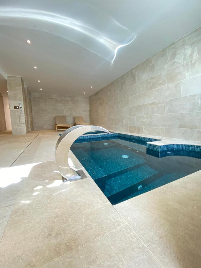 The Olive Boutique Suites & Spa Cala Llonga  Exterior photo