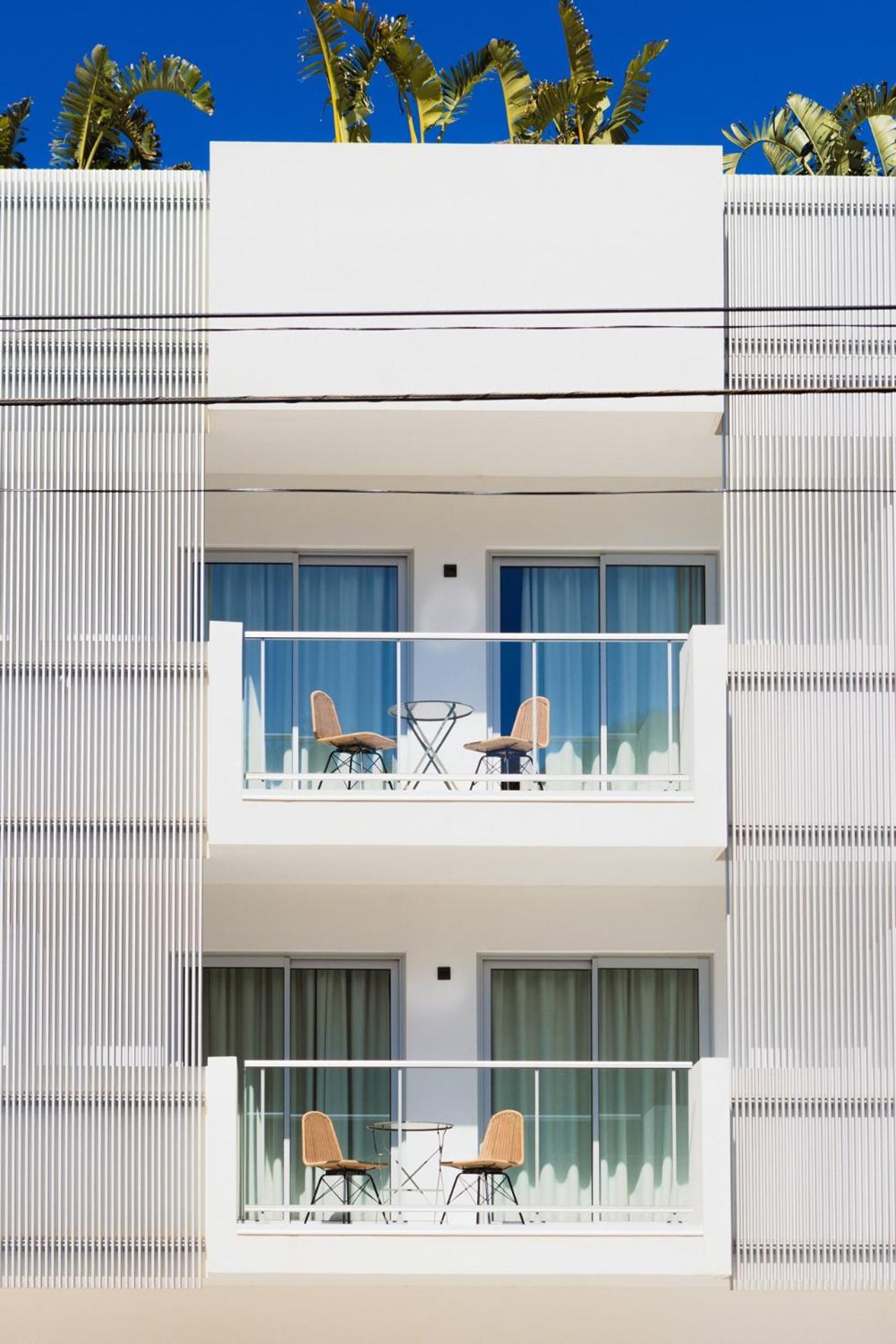 The Olive Boutique Suites & Spa Cala Llonga  Exterior photo